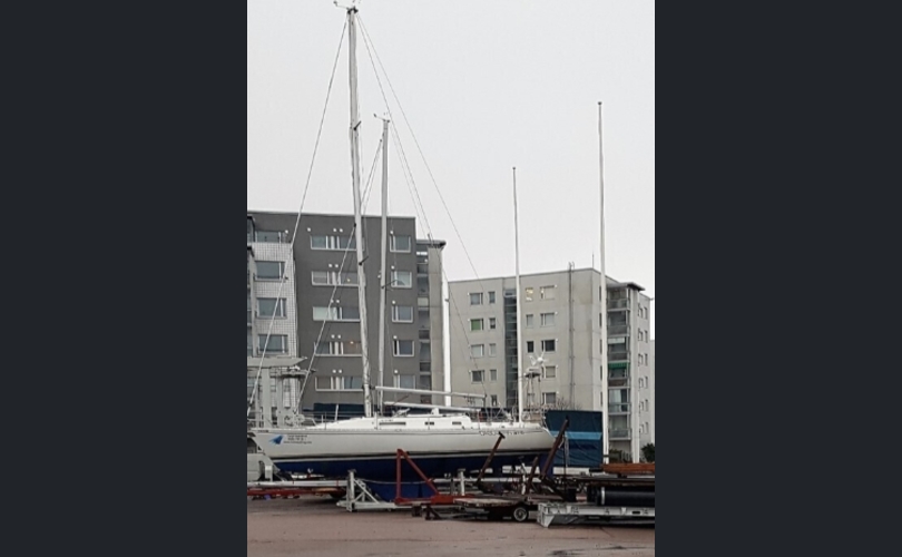 Beneteau First 375-kuva-4